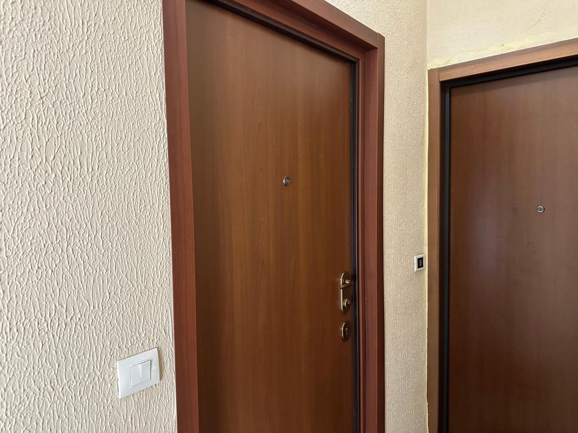 Confortevole Appartamento ミラノ エクステリア 写真